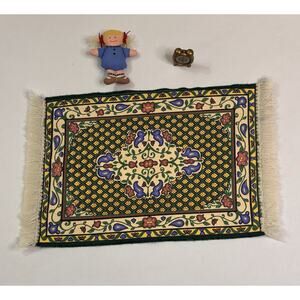 VTG MADELINE OLD HOUSE IN PARIS DOLL FURNITURE ~ Small Doll, Clock, Rug